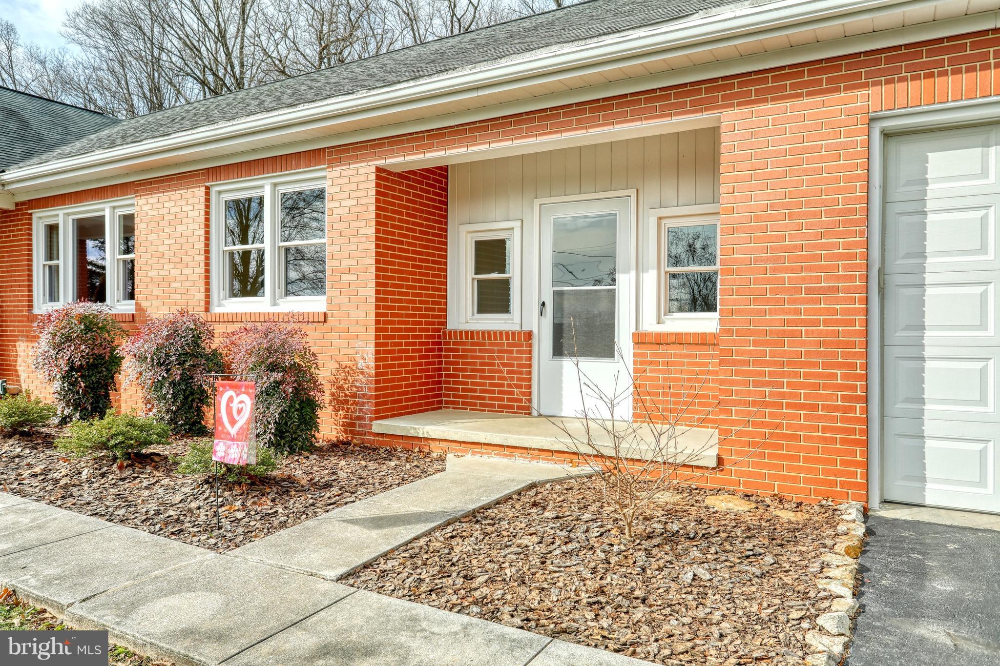 6187 Hoff Road Spring Grove, PA 17362 - Photo 3 of 44 Gallery Image 3
