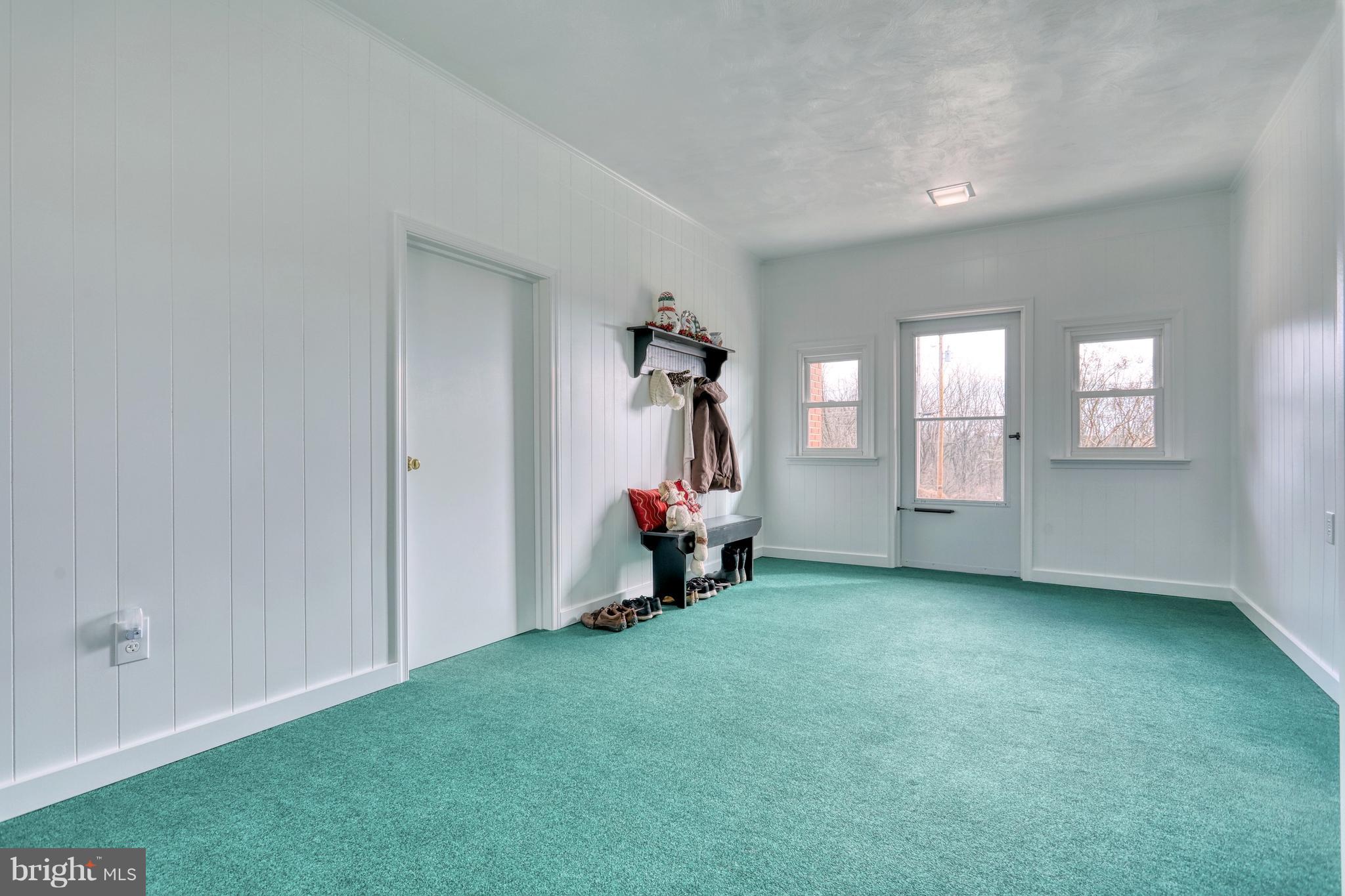 6187 Hoff Road Spring Grove, PA 17362 - Photo 23 of 44 Gallery Image 23