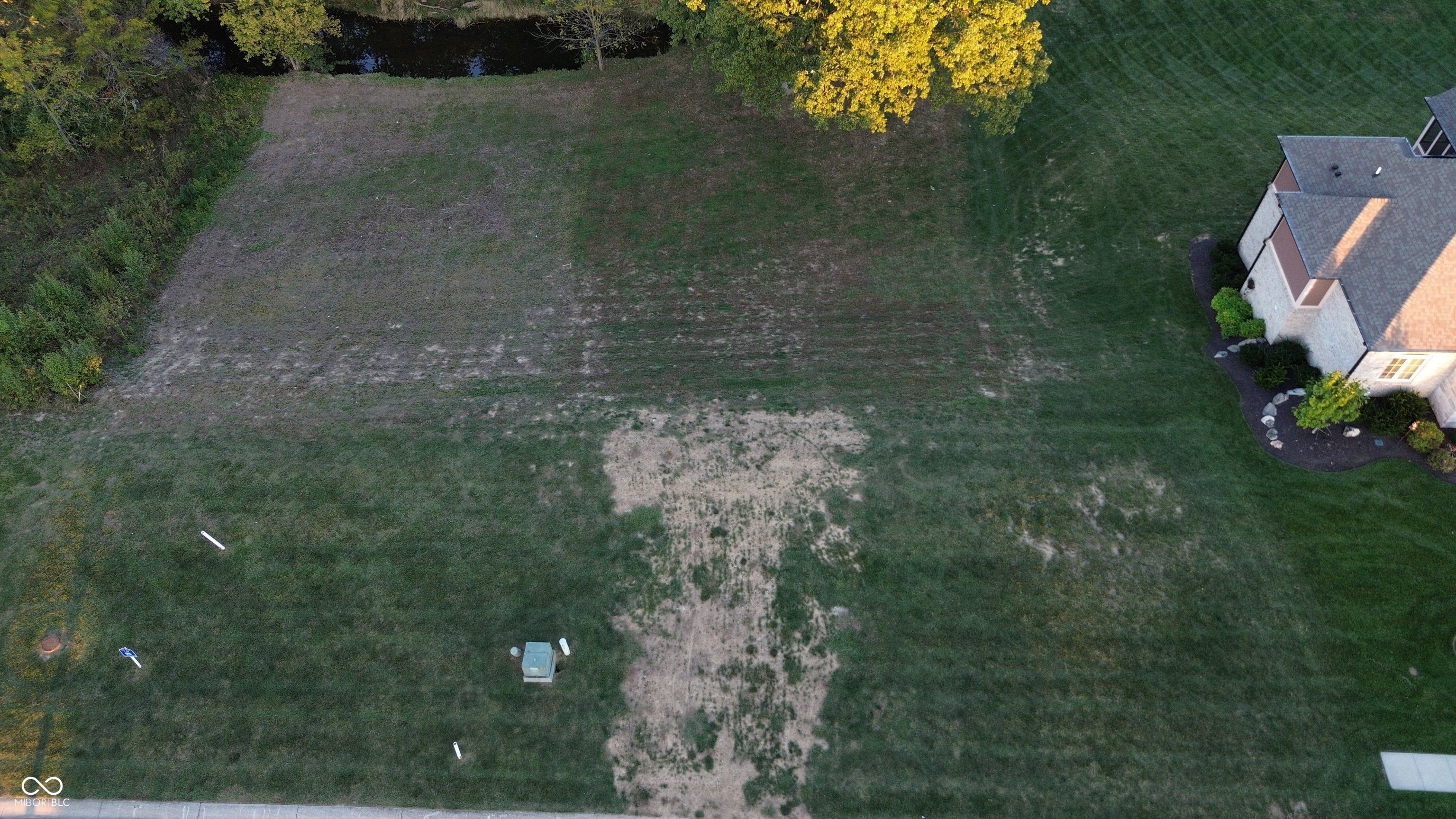 1705 Touchstone Way Indianapolis, IN 46239 - Photo 2 of 3