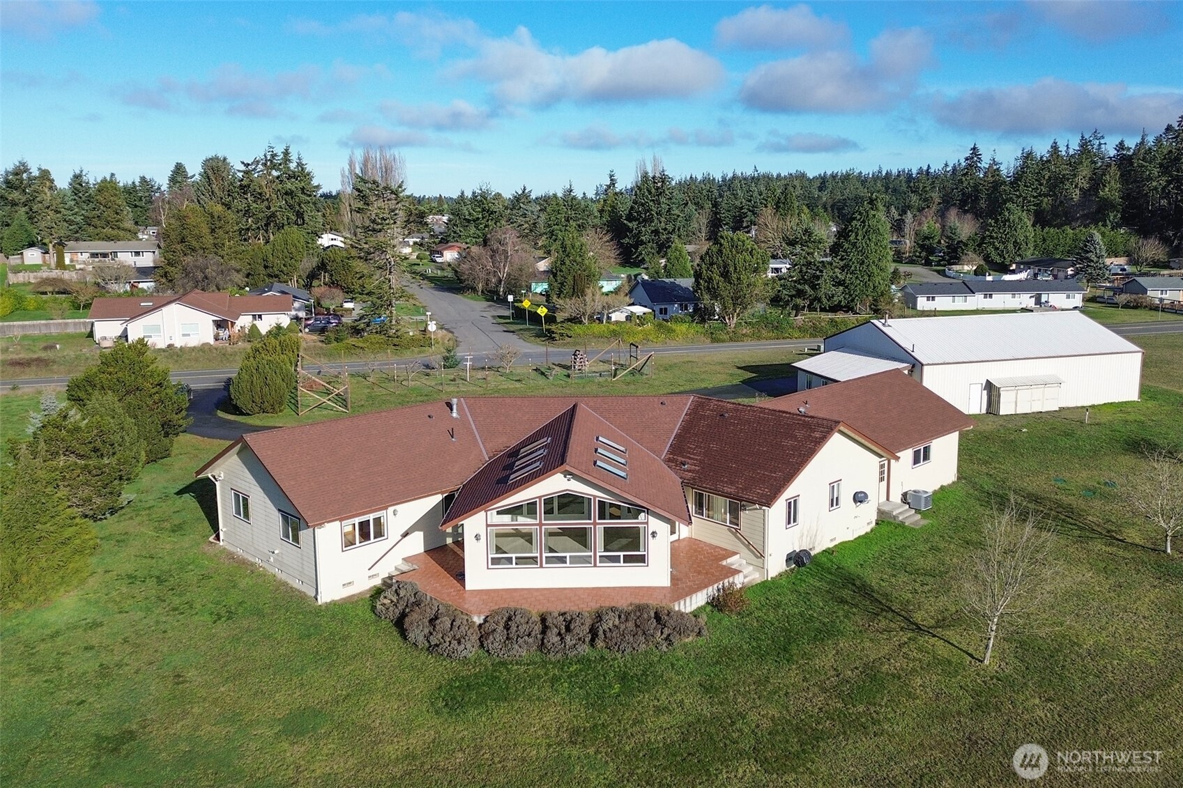 1132 Woodcock Road Sequim, WA 98382 - Photo 4 of 40