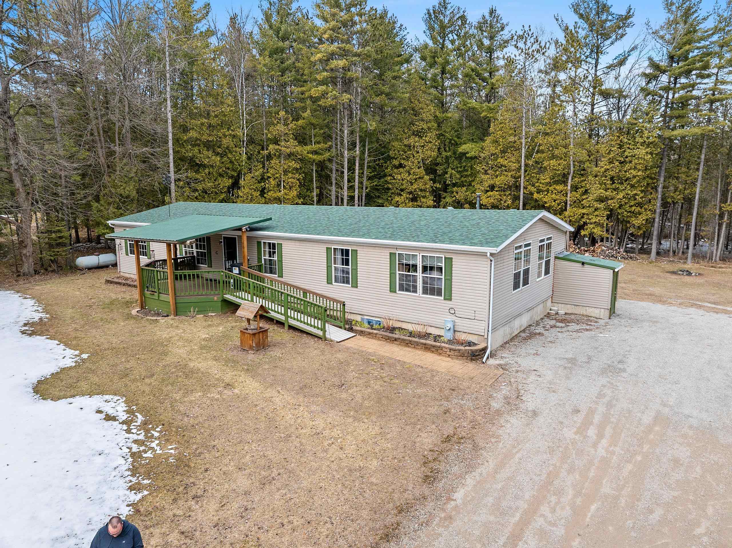 W5948 Evergreen Road Menominee, MI 49858 - Photo 39 of 70