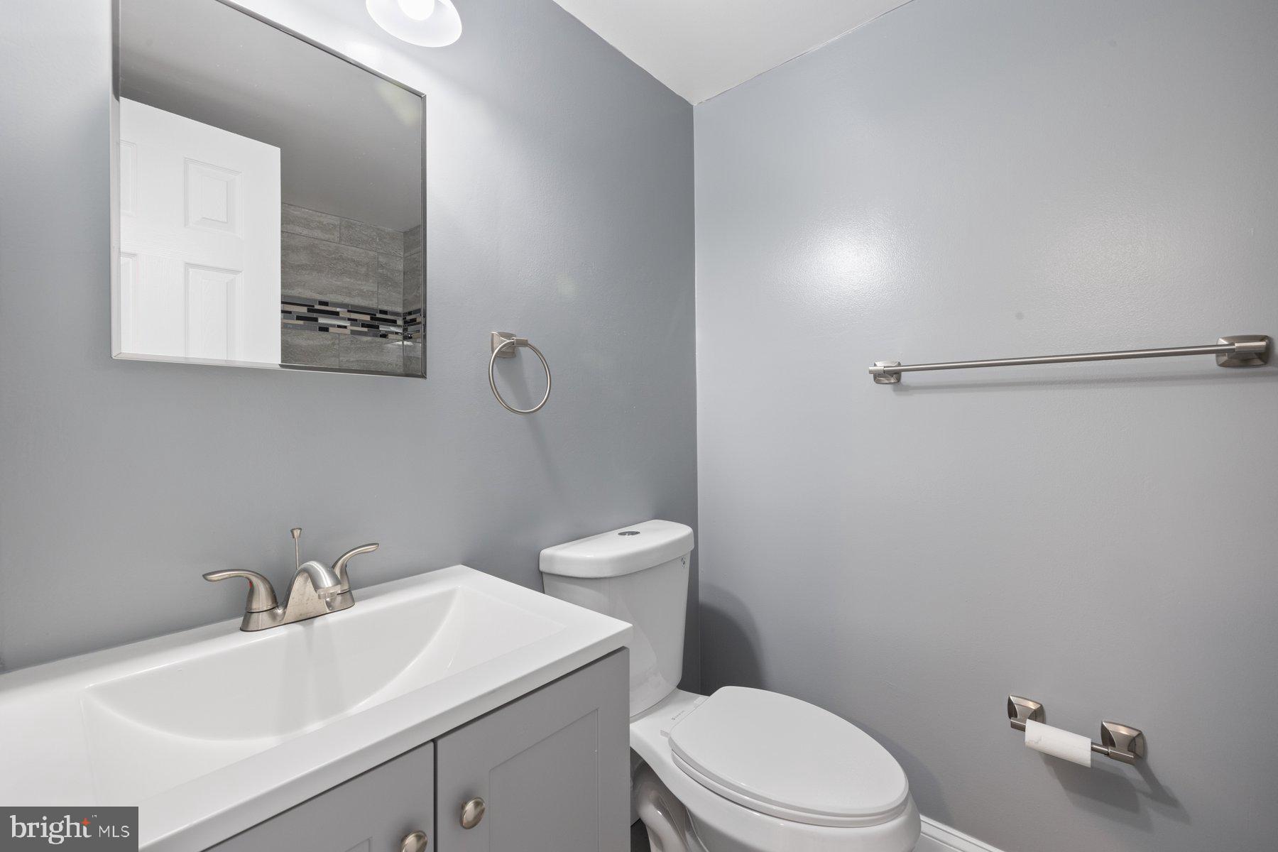 11613 Stoneview Square, Unit 21C Reston, VA 20191 - Photo 27 of 32