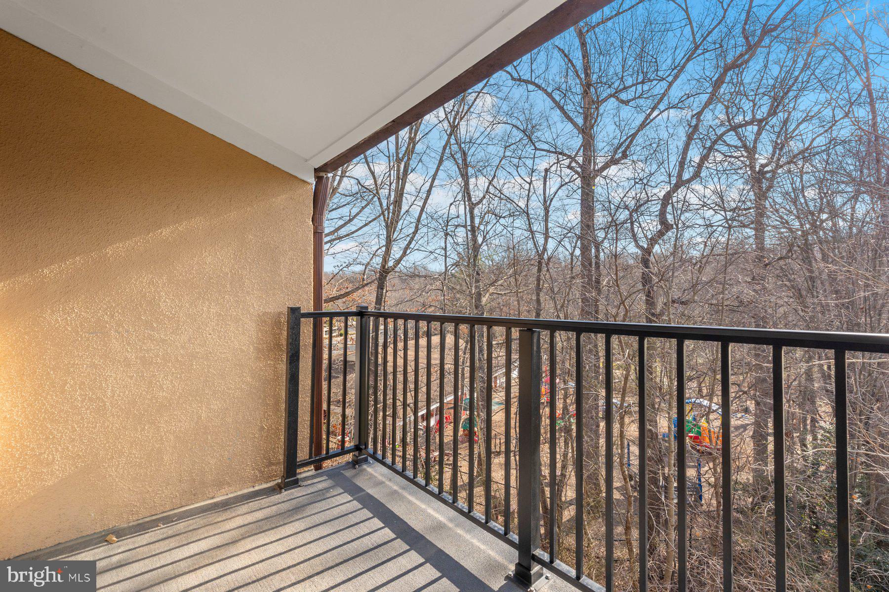 11613 Stoneview Square, Unit 21C Reston, VA 20191 - Photo 30 of 32