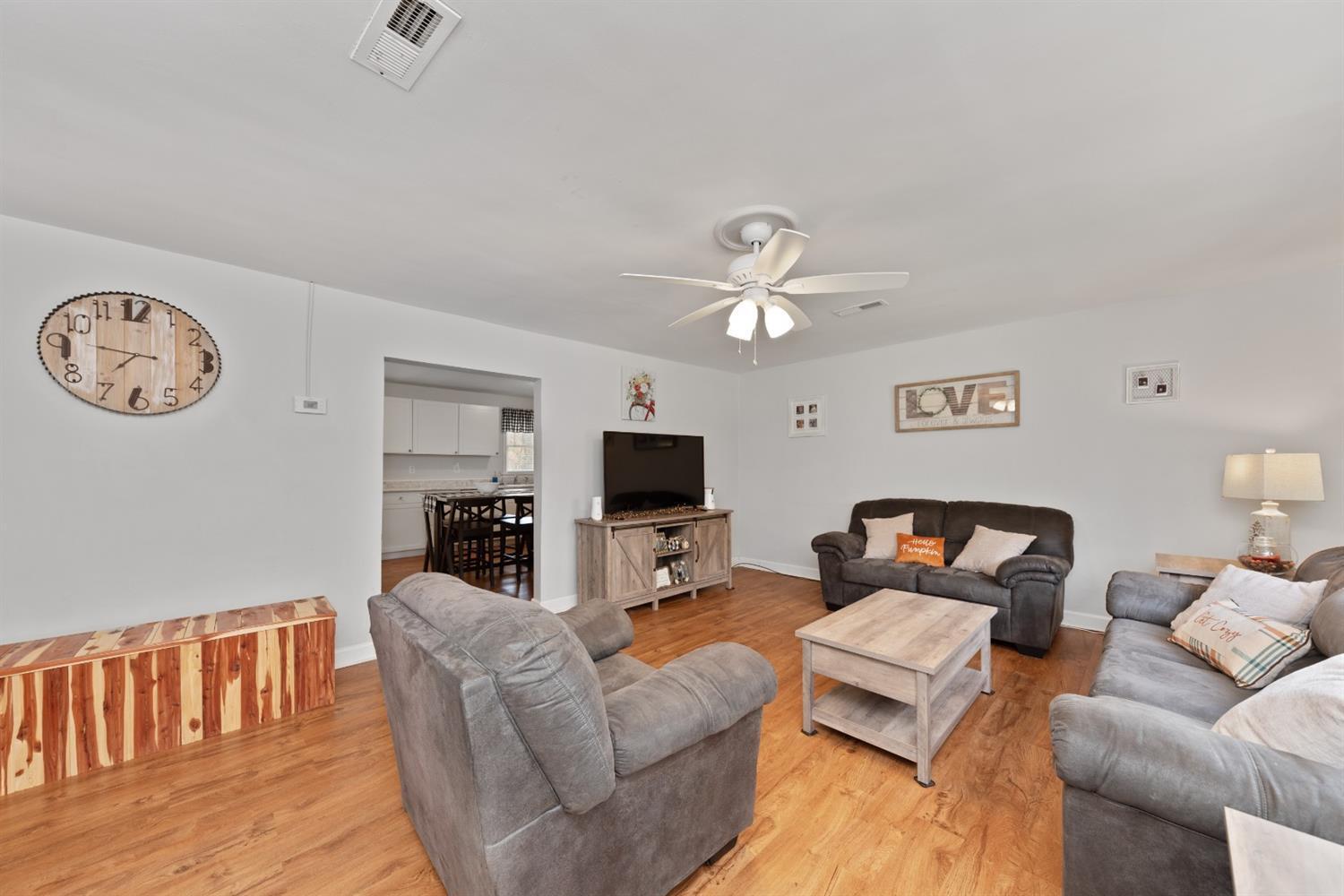 3284 Lunsford Road Amelia, OH 45102 - Photo 14 of 30 Gallery Image 14