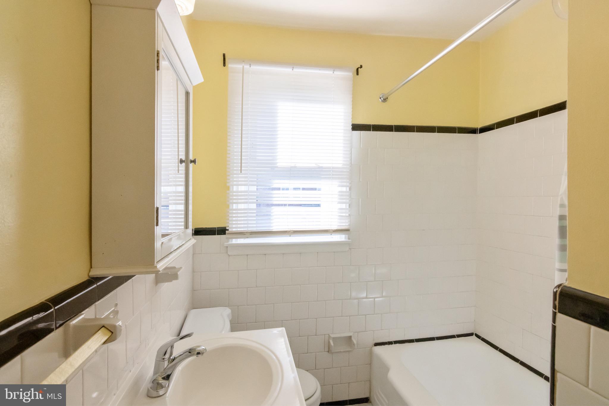 4012 Century Road Baltimore, MD 21206 - Photo 18 of 20 Gallery Image 18