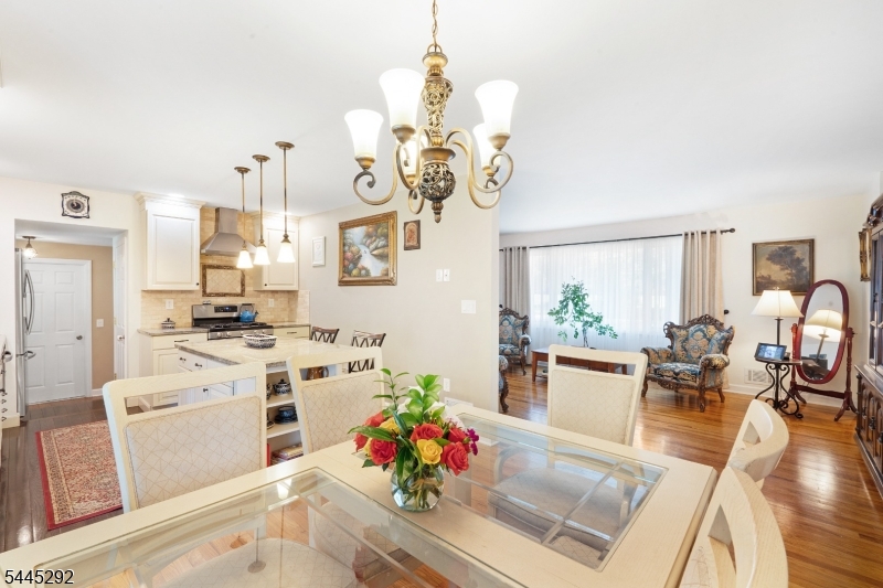 1280 Oxford Road Bridgewater, NJ 08807 - Photo 10 of 35