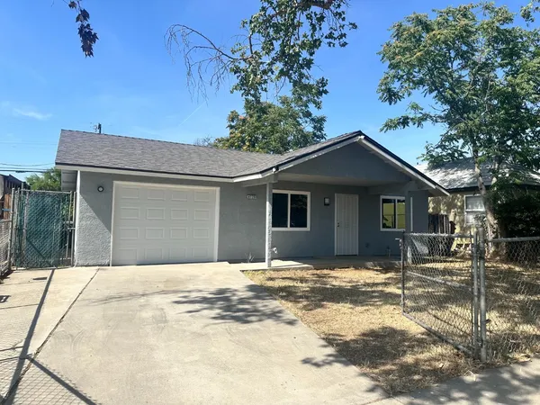 $322,000 | 4725 East Lane Avenue, Fresno, CA 93702