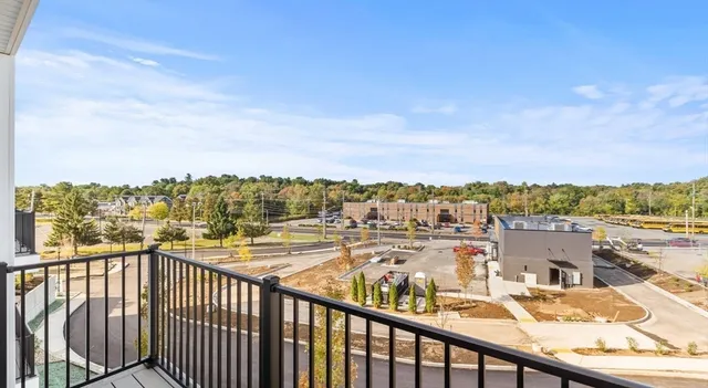 $680,000 | 203 Lowell Street, Unit 304, Wilmington, MA 01887