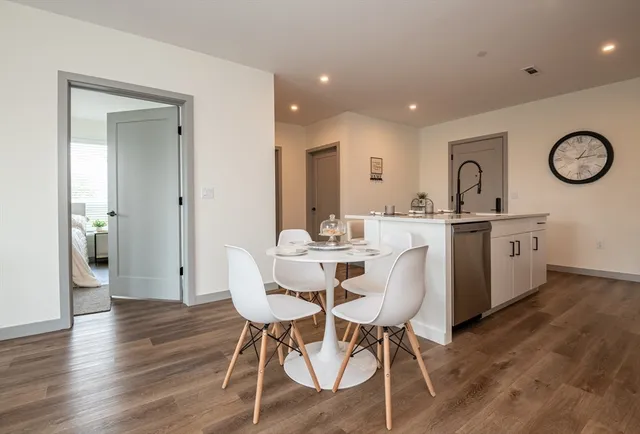 $680,000 | 203 Lowell Street, Unit 304, Wilmington, MA 01887