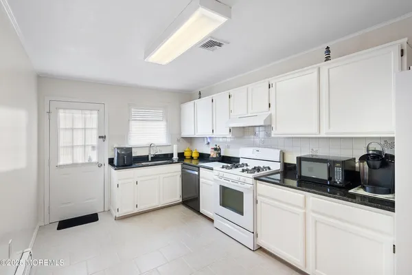 $339,900 | 165 Pulaski Boulevard, Toms River, NJ 08757
