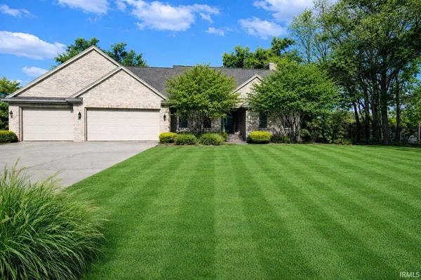 $745,000 | 4320 Cottage Avenue, Mishawaka, IN 46544