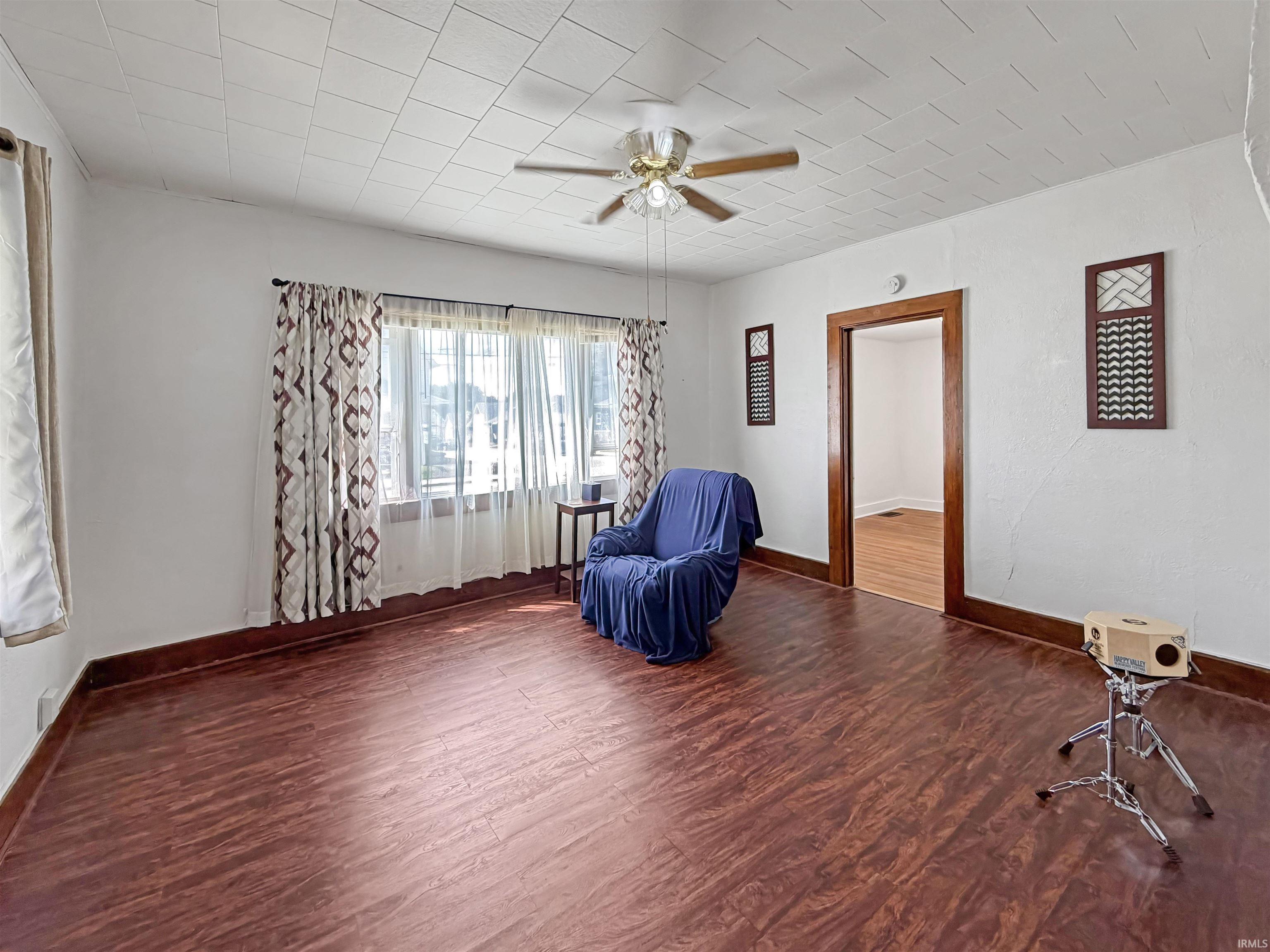 357 Sims Street Frankfort, IN 46041 - Photo 5 of 21 Gallery Image 5