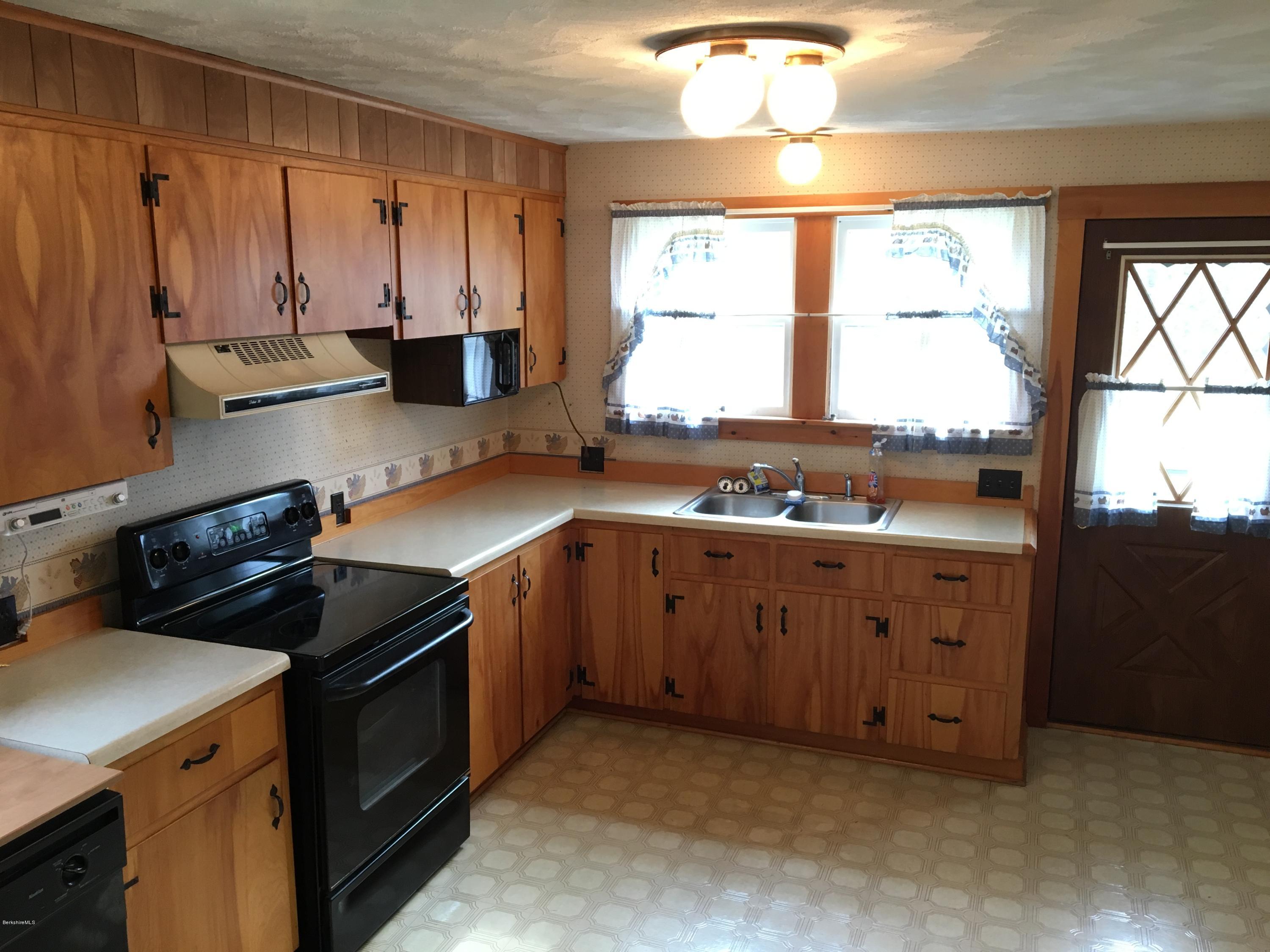 85 Tilda Hill Road Florida, MA 01247 - Photo 10 of 28 kitchen