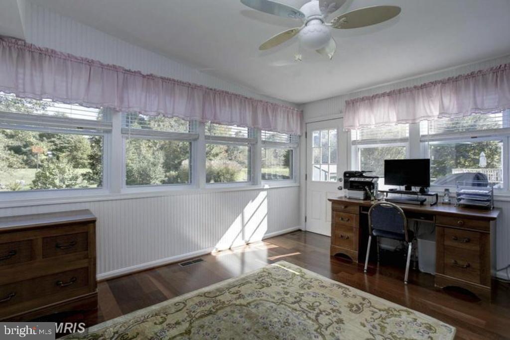 10423 Labrador Loop Manassas, VA 20112 - Photo 22 of 24 Gallery Image 22