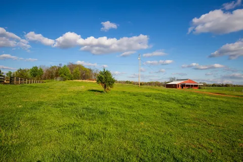 $825,000 | 501 Burnt Hill Road, Unionville, TN 37180