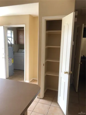 $690 | 804 North Cross Lane, Unit 6, Edinburg, TX 78541