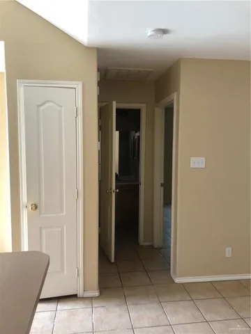 $690 | 804 North Cross Lane, Unit 6, Edinburg, TX 78541