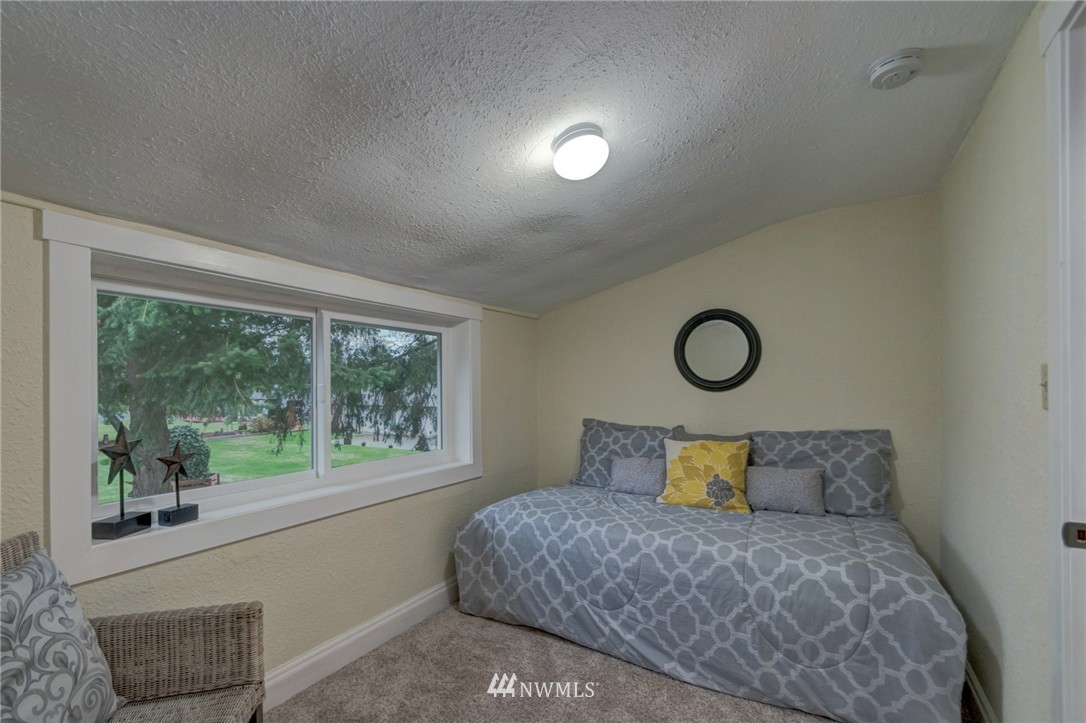 280 West Pole Road Lynden, WA 98264 - Photo 13 of 25