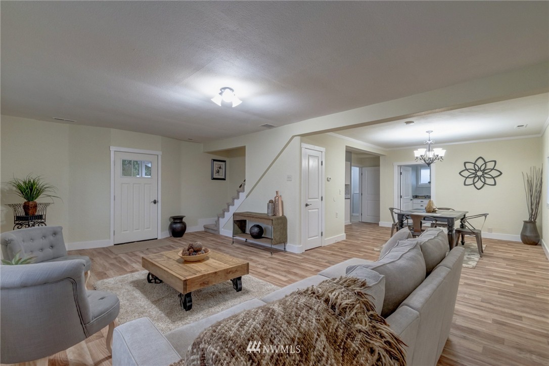 280 West Pole Road Lynden, WA 98264 - Photo 4 of 25