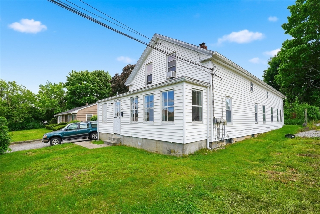 5-7 Slater Street Webster, MA 01570 - Photo 3 of 42