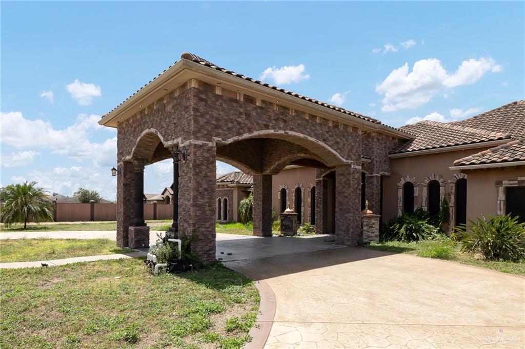 22111 Uresti Road Edinburg, TX 78542 - Photo 5 of 38 Gallery Image 5