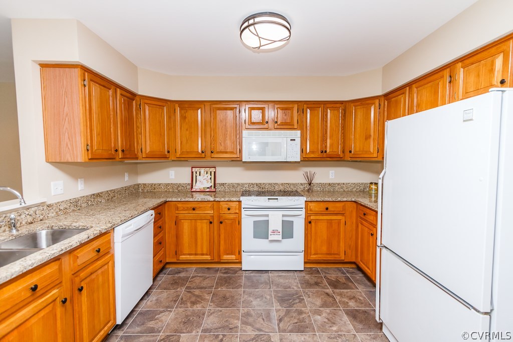 5806 Martin Glen Road Midlothian, VA 23112 - Photo 6 of 24 Gallery Image 6