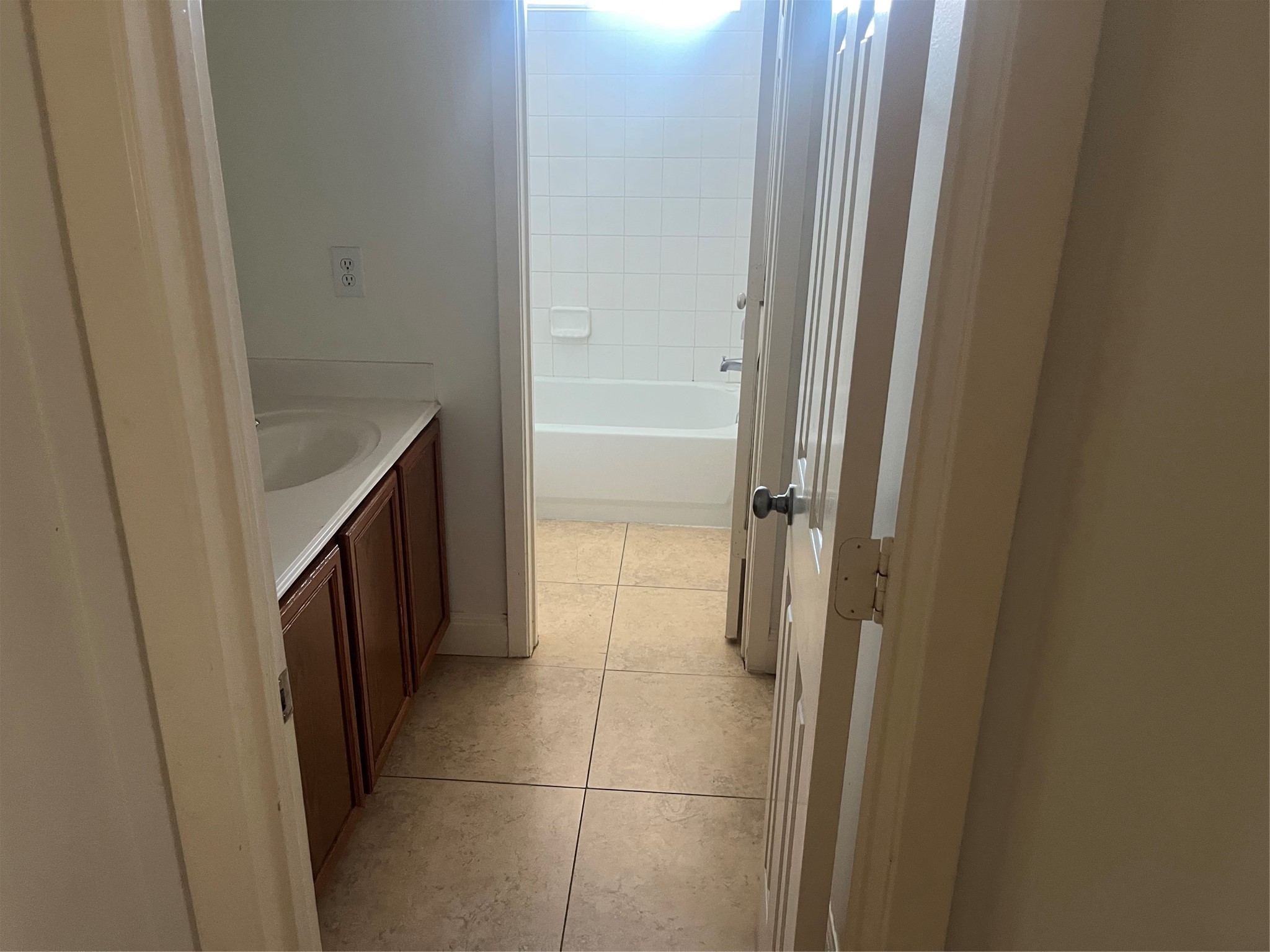 19638 Perth Meadows Court Katy, TX 77449 - Photo 5 of 13 a bathroom with a granite countertop shower and a sink