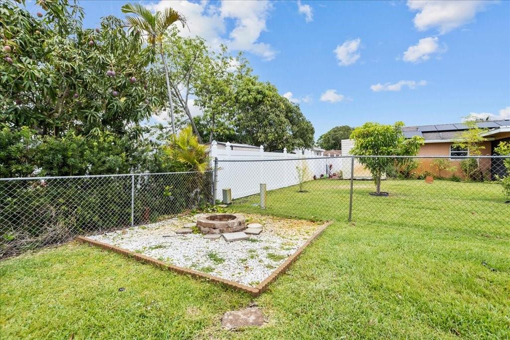 6579 Country Way Delray Beach, FL 33484 - Photo 13 of 23 Photo 13