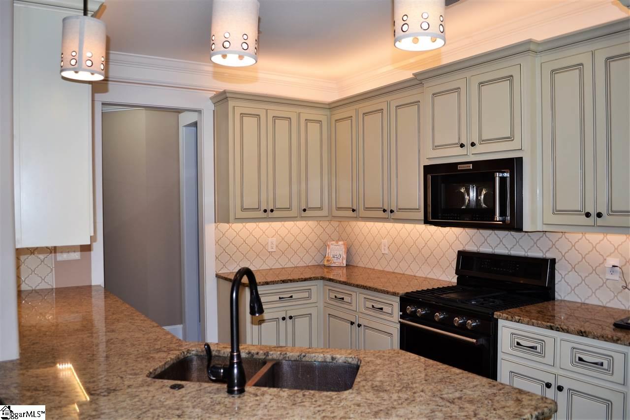 2008 Edwards Lake Road Greer, SC 29651 - Photo 8 of 35 Gallery Image 8