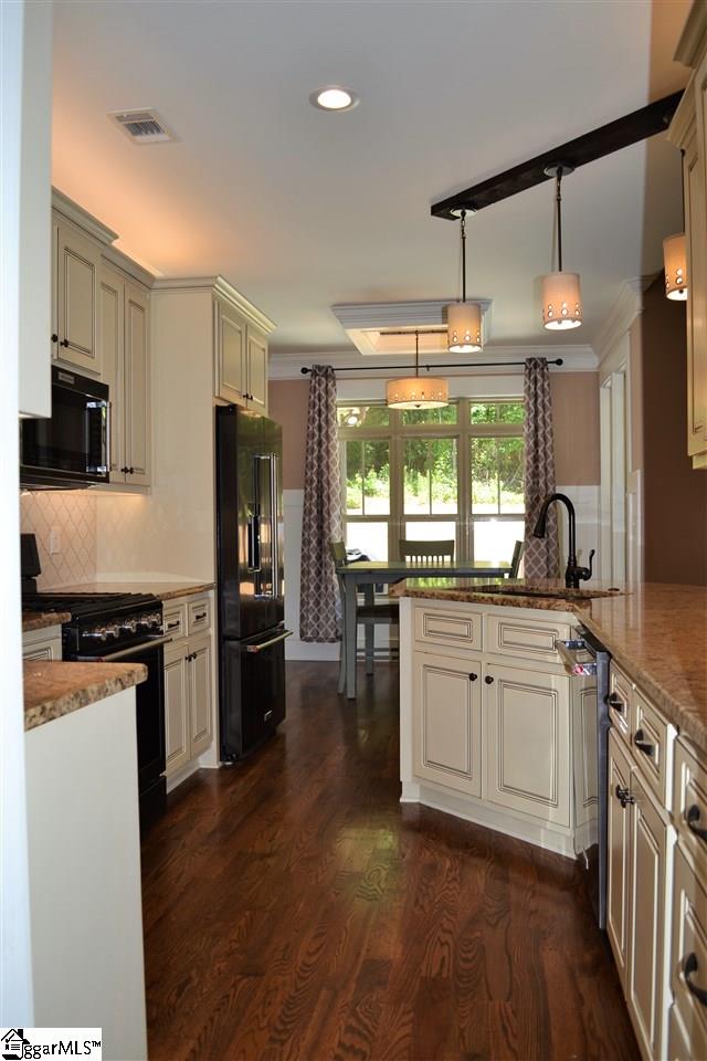 2008 Edwards Lake Road Greer, SC 29651 - Photo 10 of 35 Gallery Image 10