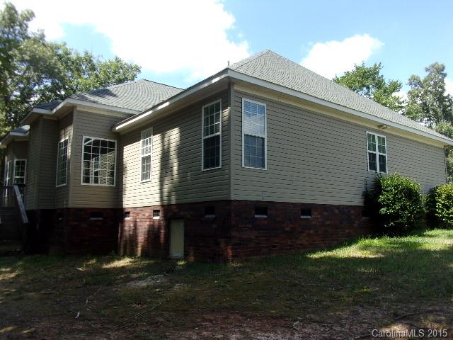 737 Flamingo Road Clover, SC 29710 - Photo 18 of 19