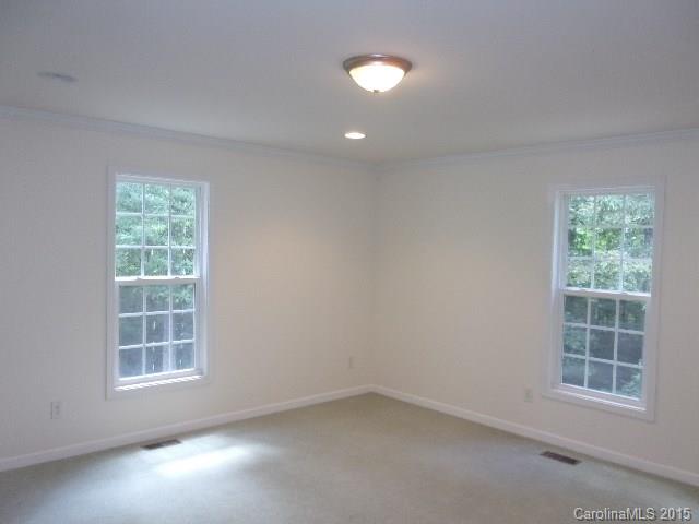 737 Flamingo Road Clover, SC 29710 - Photo 8 of 19