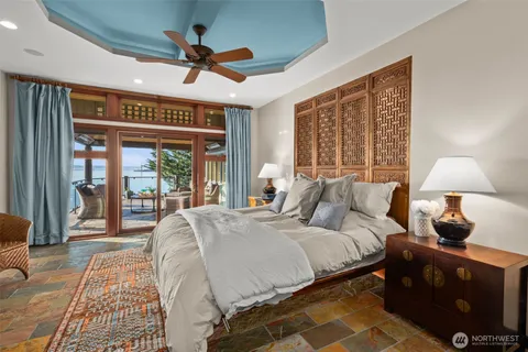 $6,150,000 | 1121 Irene Place Northeast, Bainbridge Island, WA 98110