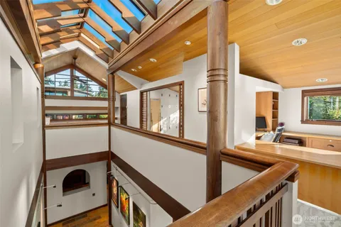 $6,150,000 | 1121 Irene Place Northeast, Bainbridge Island, WA 98110