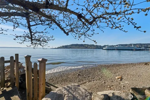 $6,150,000 | 1121 Irene Place Northeast, Bainbridge Island, WA 98110