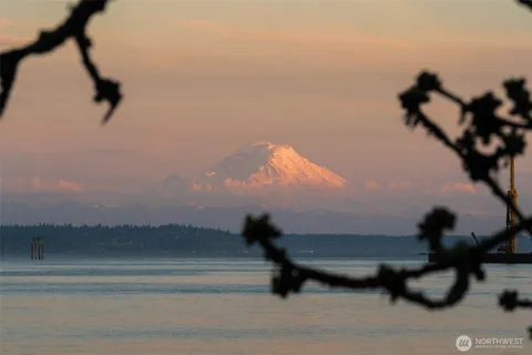 $6,150,000 | 1121 Irene Place Northeast, Bainbridge Island, WA 98110