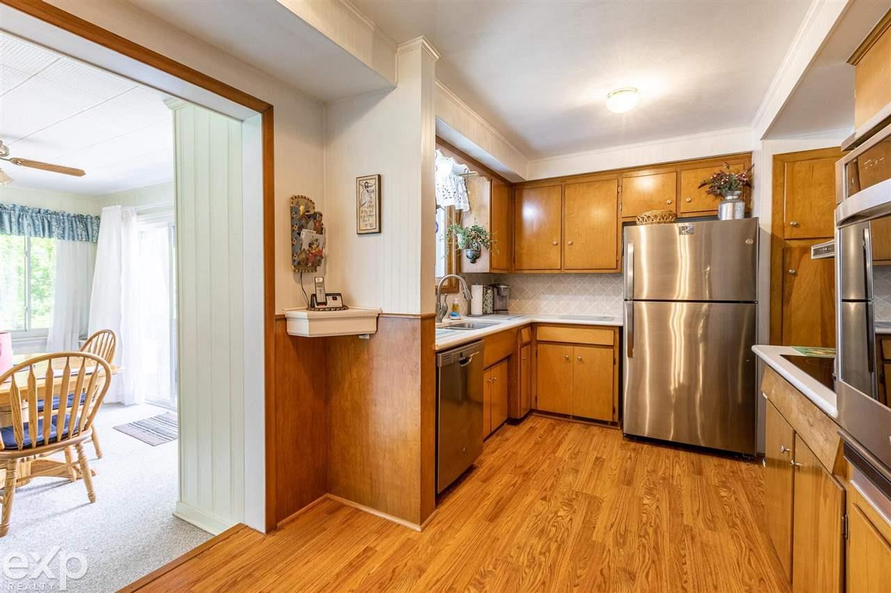 28251 Peppermill Road Farmington Hills, MI 48331 - Photo 12 of 28