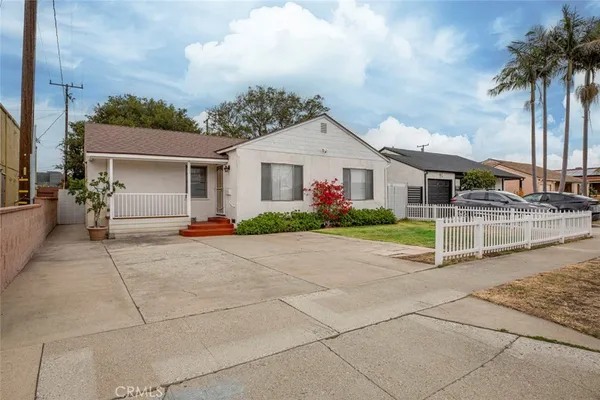 $1,175,000 | 5533 West 120th Street, Inglewood, CA 90304