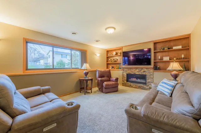 $429,999 | 17295 Fieldcrest Avenue, Farmington, MN 55024