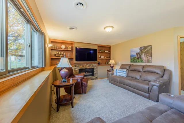 $429,999 | 17295 Fieldcrest Avenue, Farmington, MN 55024