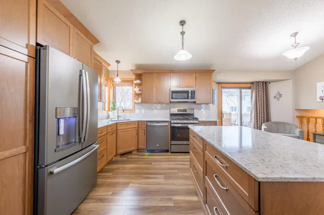 $429,999 | 17295 Fieldcrest Avenue, Farmington, MN 55024