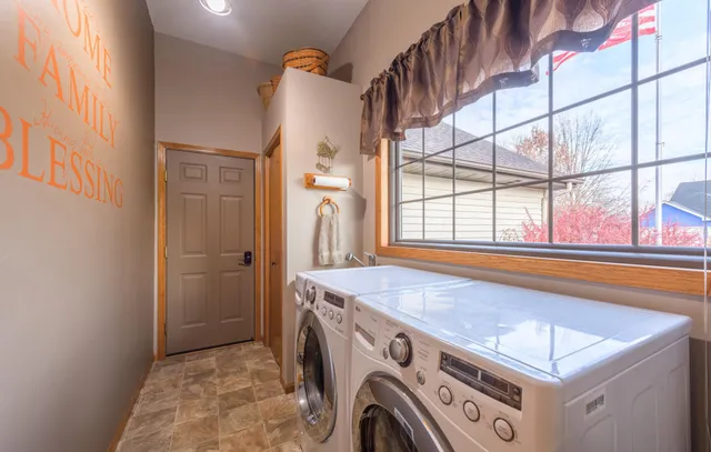 $429,999 | 17295 Fieldcrest Avenue, Farmington, MN 55024