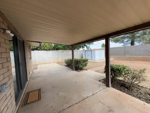 $1,550 | 3733 Sparrow Drive, Sierra Vista, AZ 85635