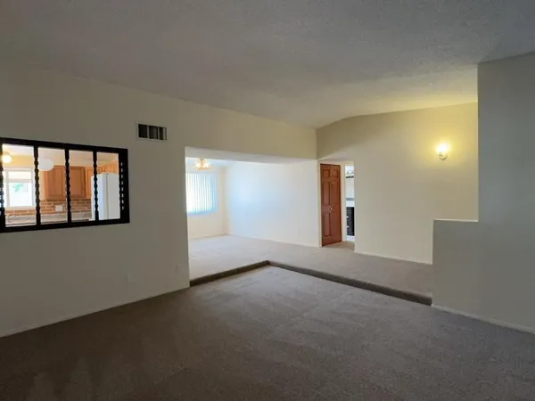 $1,550 | 3733 Sparrow Drive, Sierra Vista, AZ 85635