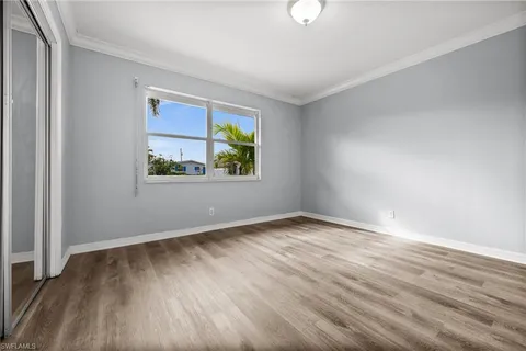 $999,000 | 781 101st Avenue North, Naples, FL 34108