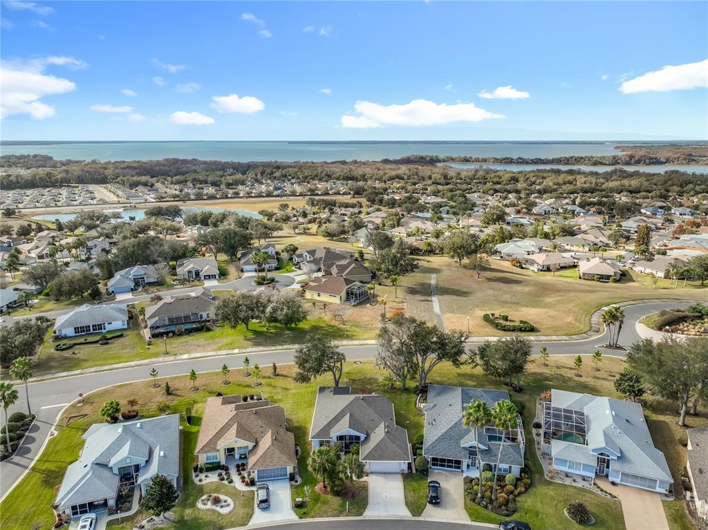 5685 Gulf Stream Street Tavares, FL 32778 - Photo 12 of 78