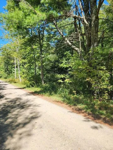 $31,500 | 28 Cemetery Road, Montville, ME 04941