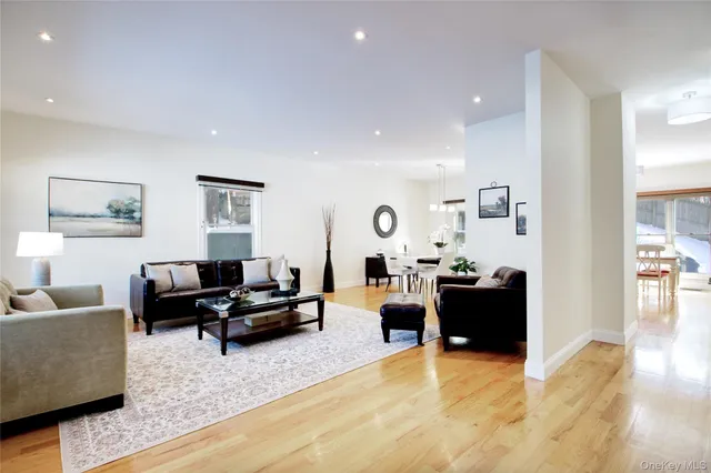 $1,529,000 | 9 Revere Road, Port Washington, NY 11050