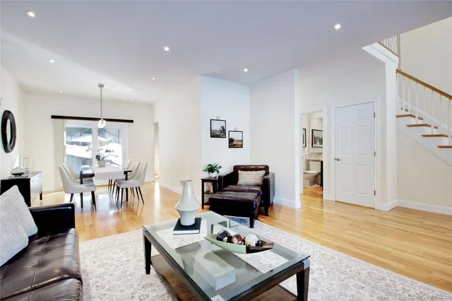 $1,529,000 | 9 Revere Road, Port Washington, NY 11050