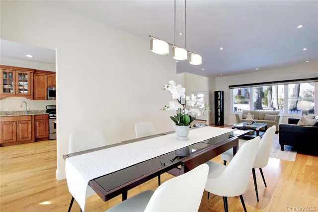 $1,529,000 | 9 Revere Road, Port Washington, NY 11050